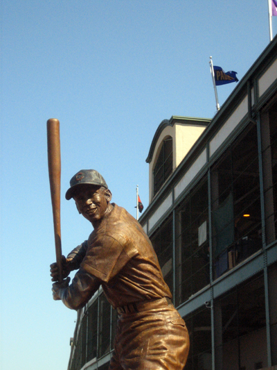 Ernie Banks Statue